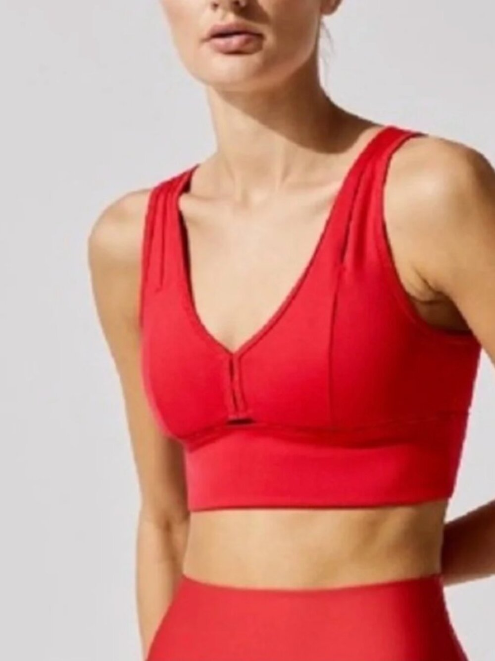 ALO YOGA UNITED LONG BRA DOUBLE V NECK SPORTS BRA RED Small